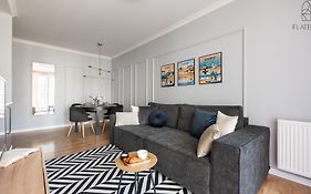 Flatbook - City Center Apartments Sw Barbary